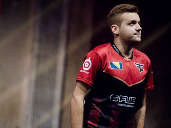 2Game Esports 与 IGL Zap 中途分道扬镳