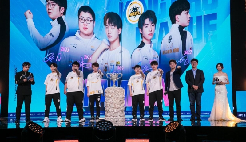 里程碑： Top Esports 取得 LPL 9000击杀成就